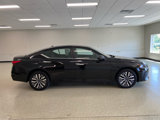 Used 2024 Nissan Altima 2.5 SV image 5
