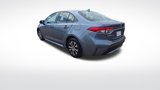 Used 2022 Toyota Corolla LE image 3