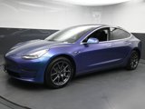 Used 2020 Tesla Model 3 Standard Range image 4