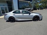 Used 2022 Toyota Camry SE image 2
