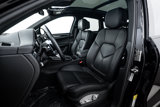 Certified 2021 Porsche Macan image 5
