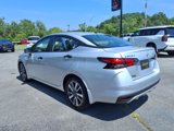 Certified 2024 Nissan Versa S image 3