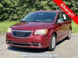 Used 2012 Chrysler Town & Country Touring-L w/ Entertainment Group #2 image 3