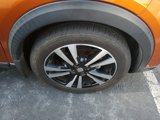 Used 2019 Nissan Kicks SR w/ SR Premium Package image 5