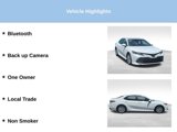 Used 2019 Toyota Camry L image 3
