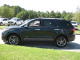 Used 2015 Ford Explorer XLT w/ Equipment Group 202A image 4