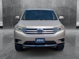 Used 2012 Toyota Highlander FWD image 2