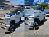 Used 2023 Nissan Rogue SV image 3