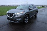 Used 2023 Nissan Rogue SV image 3