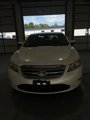 Used 2010 Ford Taurus SEL image 3