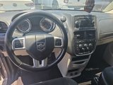 Used 2017 Dodge Grand Caravan SE w/ UConnect Hands-Free Group image 5