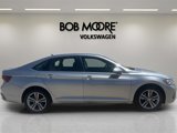 Used 2024 Volkswagen Jetta SE image 4
