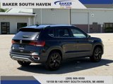 Used 2024 Volkswagen Taos SE w/ Panoramic Sunroof Package image 5