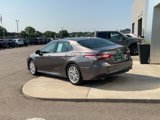Used 2020 Toyota Camry XLE image 3