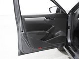 Used 2022 Volkswagen Passat 2.0T SE image 4
