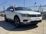 Used 2018 Volkswagen Tiguan SEL w/ 3rd Row Seat Package image 3