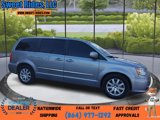 Used 2015 Chrysler Town & Country Touring image 4