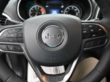 Used 2022 Jeep Cherokee Latitude Lux image 6