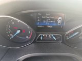 Used 2018 Ford Focus SE w/ SE Appearance Package image 6