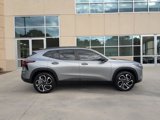 Used 2024 Chevrolet Trax RS w/ Sunroof Package image 4