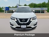 Used 2019 Nissan Rogue SV w/ Premium Package image 3