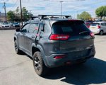 Used 2017 Jeep Cherokee Trailhawk image 5