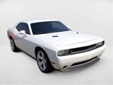 Used 2013 Dodge Challenger SXT image 4