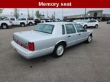 Used 1997 Lincoln Town Car Cartier image 5