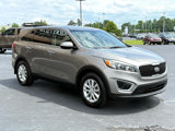Used 2017 Kia Sorento L image 6