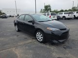 Used 2017 Toyota Corolla LE image 2