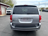Used 2017 Dodge Grand Caravan SXT w/ Blacktop Package image 4