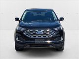 Used 2023 Ford Edge Titanium image 2