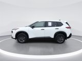 Used 2023 Nissan Rogue S image 5