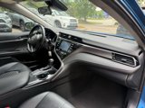 Used 2020 Toyota Camry SE image 6