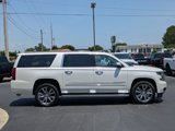 Used 2017 Chevrolet Suburban LT w/ LT Signature Package image 4