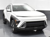 Used 2024 Hyundai Kona SEL image 2