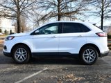 Used 2024 Ford Edge SEL image 4