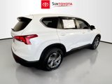 Used 2021 Hyundai Santa Fe SE image 4
