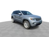 Used 2018 Jeep Grand Cherokee Laredo image 4
