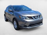 Used 2017 Nissan Rogue Sport SV image 3