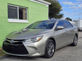 Used 2016 Toyota Camry SE image 3