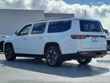 Used 2023 Jeep Wagoneer L Series III image 4