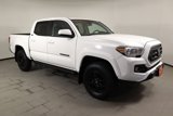 Used 2022 Toyota Tacoma TRD Sport image 3