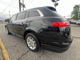 Used 2018 Lincoln MKT AWD image 5