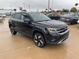 New 2024 Volkswagen Taos SEL image 3