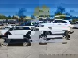New 2025 Jeep Grand Cherokee Laredo image 3