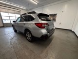 Used 2019 Subaru Outback 3.6R Limited image 3