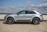 Certified 2024 Porsche Macan image 2