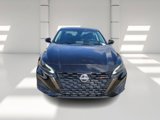 Used 2023 Nissan Altima 2.5 SR image 2