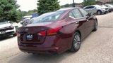 Used 2023 Nissan Altima 2.5 SV image 2
